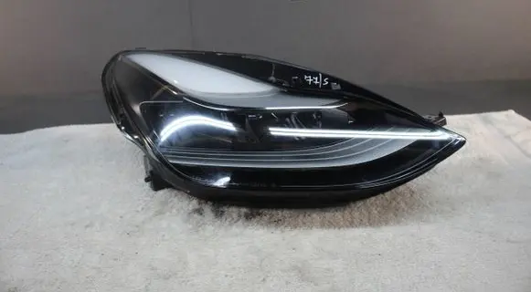 Tesla Model Y Headlight/headlamp 151495300D 01531916