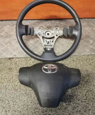Toyota Yaris Steering wheel 451300D150BO