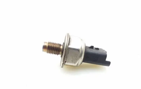 Fuel pressure sensor