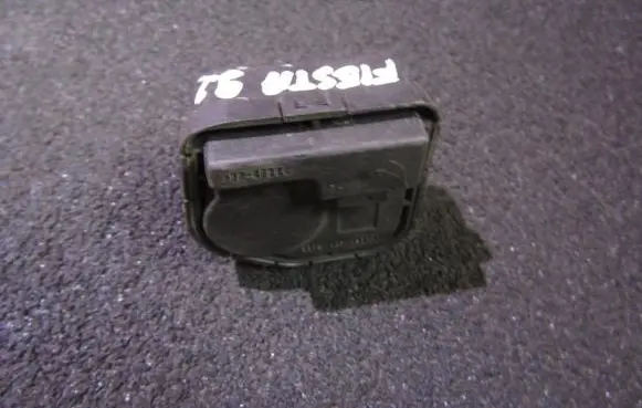 Headlight level adjustment motor