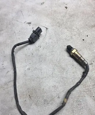 Volkswagen PASSAT B6 Lambda probe sensor 03L906262 0281004085