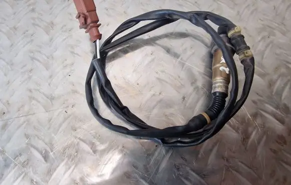 Skoda Octavia Mk2 (1Z) Lambda probe sensor 06F906262F
