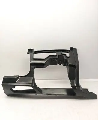 Front bumper mounting bracket