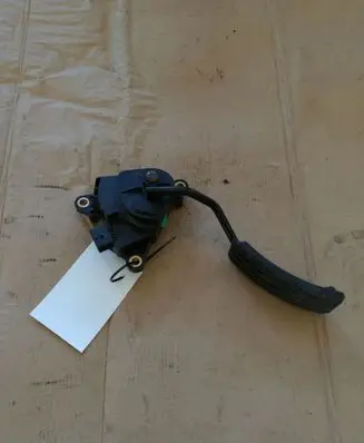 Renault Megane II Accelerator throttle pedal 8200153270