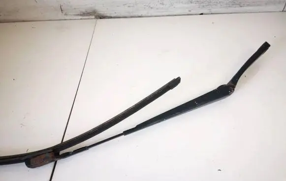Skoda Octavia Mk1 (1U) Front wiper blade arm 3c1955409c