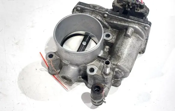 Toyota RAV 4 (XA40) Engine shut-off valve 2203036020