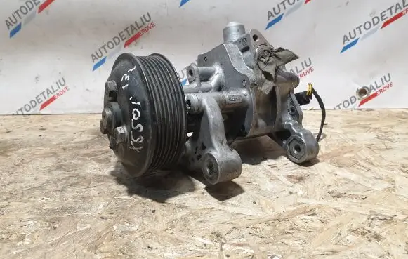 BMW X5 E70 Power steering pump 6796457 32416796457