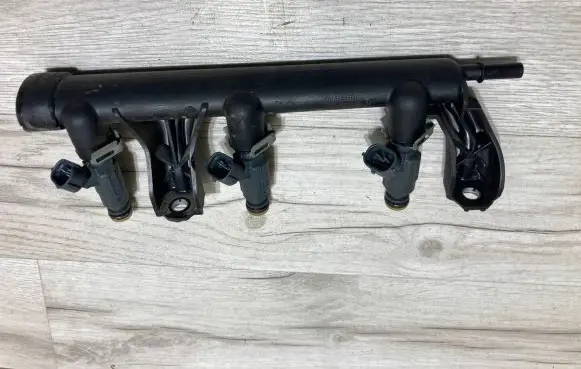 Citroen C3 Fuel injectors set 9816955780
