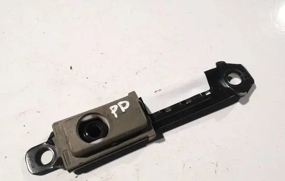 Chevrolet Lacetti Seat belt adjustment rail 