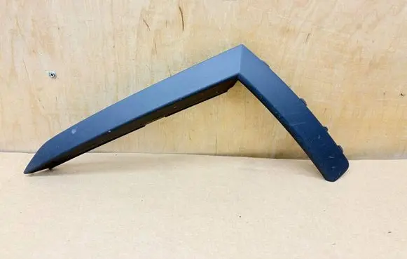 Skoda Octavia Mk4 Front bumper splitter molding 5E3807833