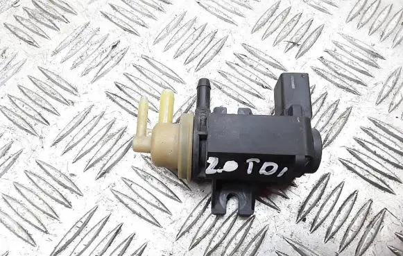 Volkswagen PASSAT B7 Turbo solenoid valve 1K0906627B