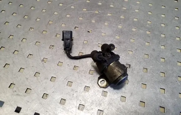 Glow plug pre-heat relay