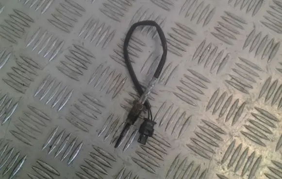 Exhaust gas temperature sensor