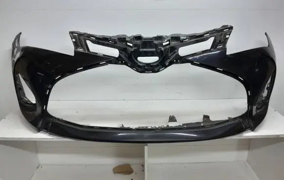 Toyota Yaris Front bumper 521190D660