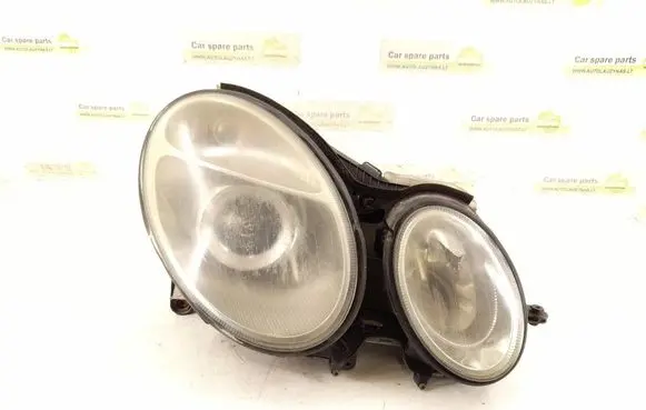 Mercedes-Benz E W211 Headlight/headlamp 2118200261 A2118200261