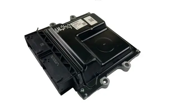 Volvo S90, V90 Engine control unit/module 32242005