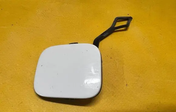 Dacia Sandero III Front tow hook cap/cover 511801210R