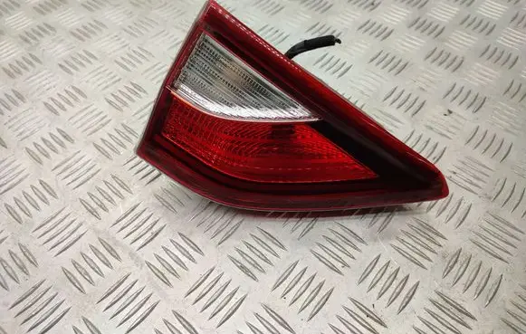 KIA Stonic Tailgate rear/tail lights 92403H8
