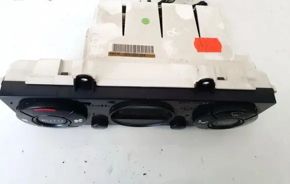 Ford Mondeo Mk III Climate control unit 1s7h18c612bb wwnb78888