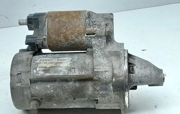 Toyota Corolla Verso E121 Starter motor 4280007710
