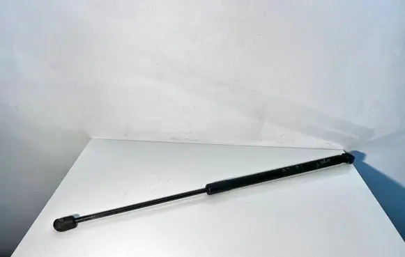 Audi A3 S3 A3 Sportback 8P Tailgate/trunk strut/damper 8P4827552B 8P4827552