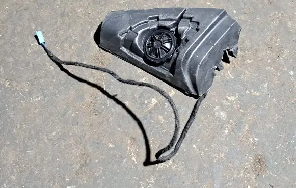 BMW X6 E71 Front door high frequency speaker 9227248 7179689