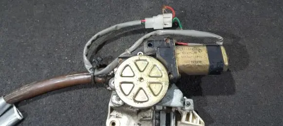 Mazda 323 F Rear door window regulator motor 3640161311 EB422113