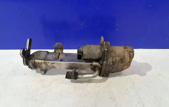 Volvo XC90 EGR valve cooler 30637142