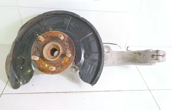 Tesla Model X Front wheel hub spindle knuckle 102731100 102766101B