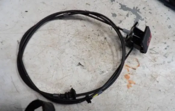 Mazda MX-5 ND Engine bonnet/hood lock release cable 