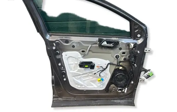 Opel Grandland X Front door 