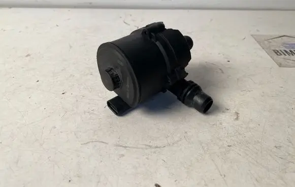 BMW 5 G30 G31 Electric auxiliary coolant/water pump 9372723