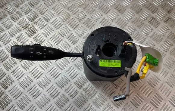 Mercedes-Benz B W245 Airbag slip ring squib (SRS ring) A1695405945