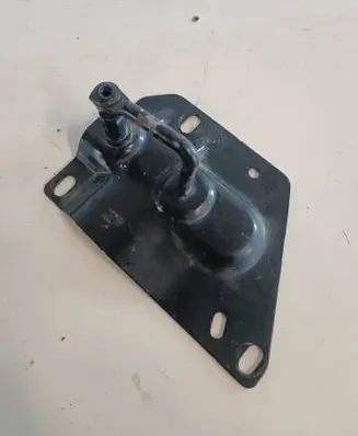 Audi A4 S4 B9 8W Engine bonnet/hood lock/latch loop/hook 8W0823186D