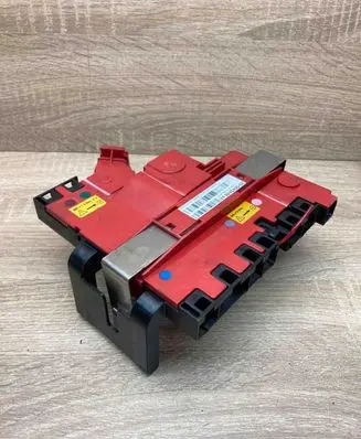 BMW 5 F10 F11 Battery control module 9240490 924049002