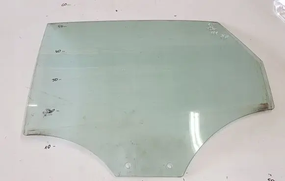 Audi A1 Sliding door window/glass 