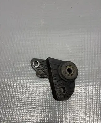Opel Insignia B Radiator support slam panel bracket 84012895