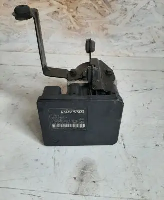 Volvo V50 ABS Pump 30647857A