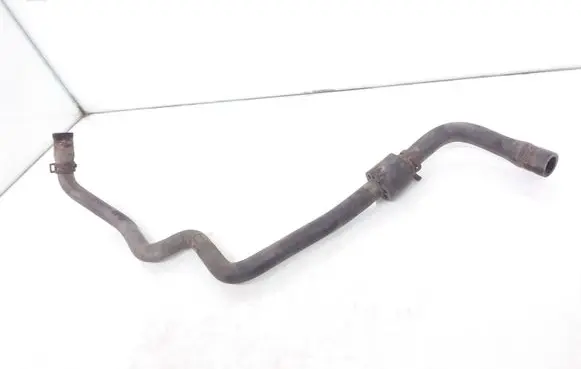 Volkswagen Touran I Engine coolant pipe/hose 1T0122109