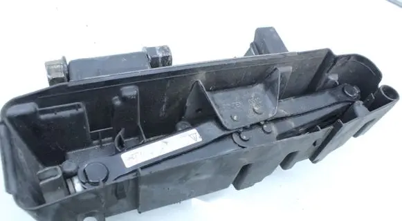Renault Espace IV Tool set 8200127794