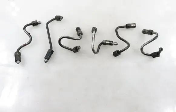 Mazda 5 Fuel injector supply line/pipe 
