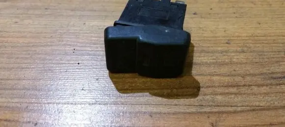 Volkswagen PASSAT B3 Windscreen/window heater switch 535959621