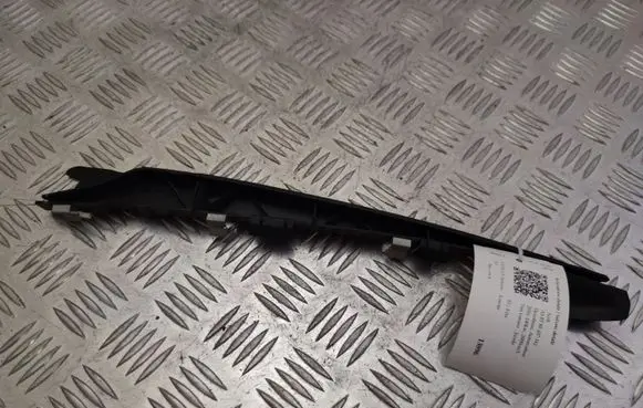 Audi A5 Sportback 8TA Other interior part 8T8839151A