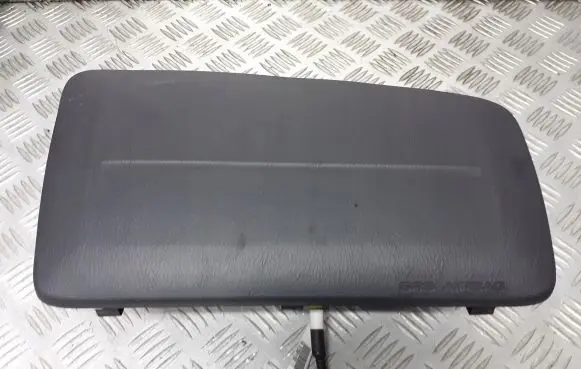 Nissan Primera Steering wheel airbag