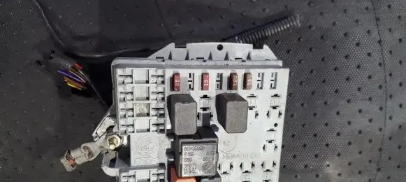 Alfa Romeo 147 Fuse box set 46558759 269011