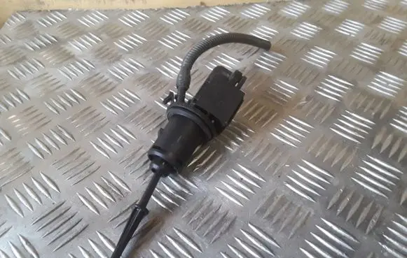 Skoda Octavia Mk2 (1Z) Clutch master cylinder 1K0721388Q