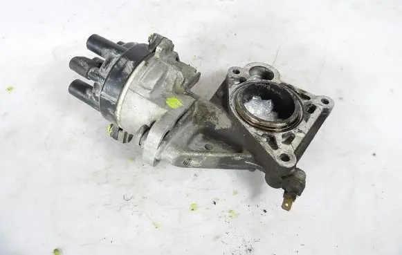 Suzuki Vitara (ET/TA) Spark distributor 