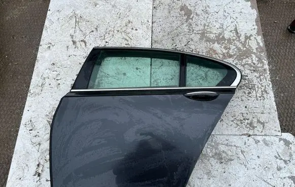 BMW 7 F01 F02 F03 F04 Rear door 