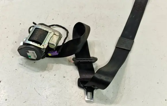 Audi A3 S3 A3 Sportback 8P Front seatbelt 8P3857706A 602134500 601854000C