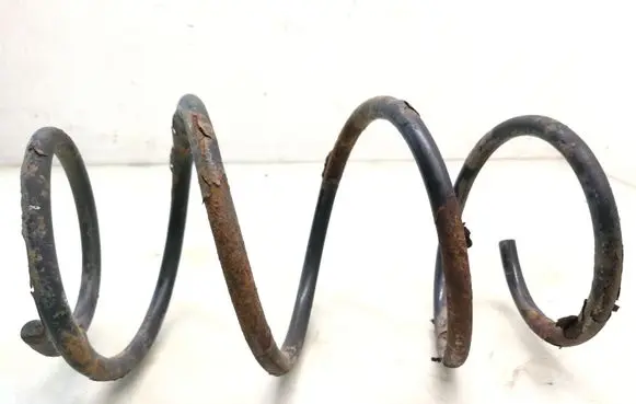 BMW 5 E39 Front coil spring
